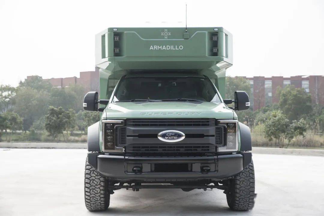 售价196w进口配置超大水电阿莫迪罗锐行者型越野房车