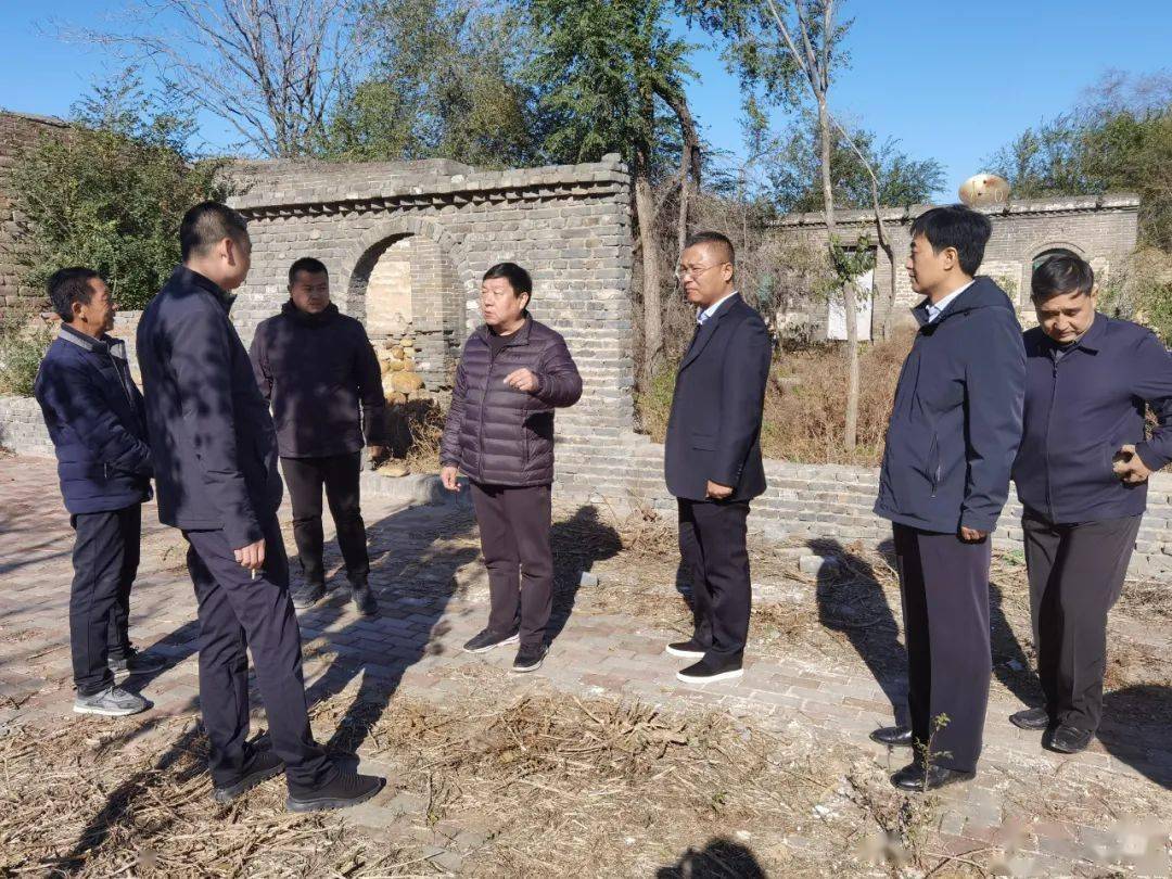 磁县政府副县长路金锋督导检查农村人居环境整治和村庄绿化等工作