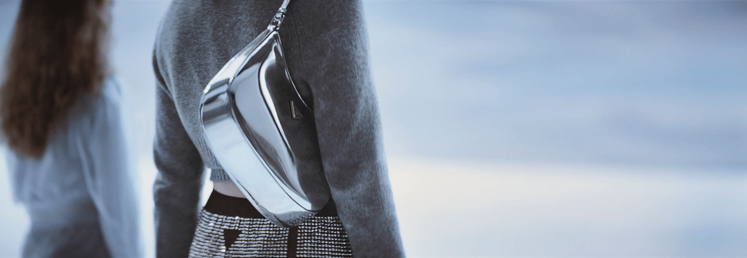 冬日 《女明星雪地穿搭攻略》连羽绒服都越来越“卷”了?