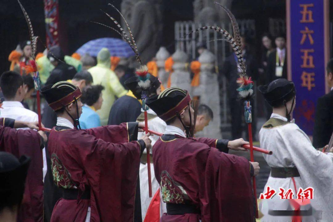 道德|东西问 | 张兴宇：托翁的“爱”来自孔圣的“仁”吗？