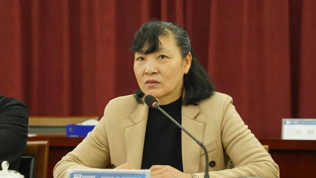 广东科技学院财经学院院长,教授蒋红霞表示,在互联网发展下把数字技术