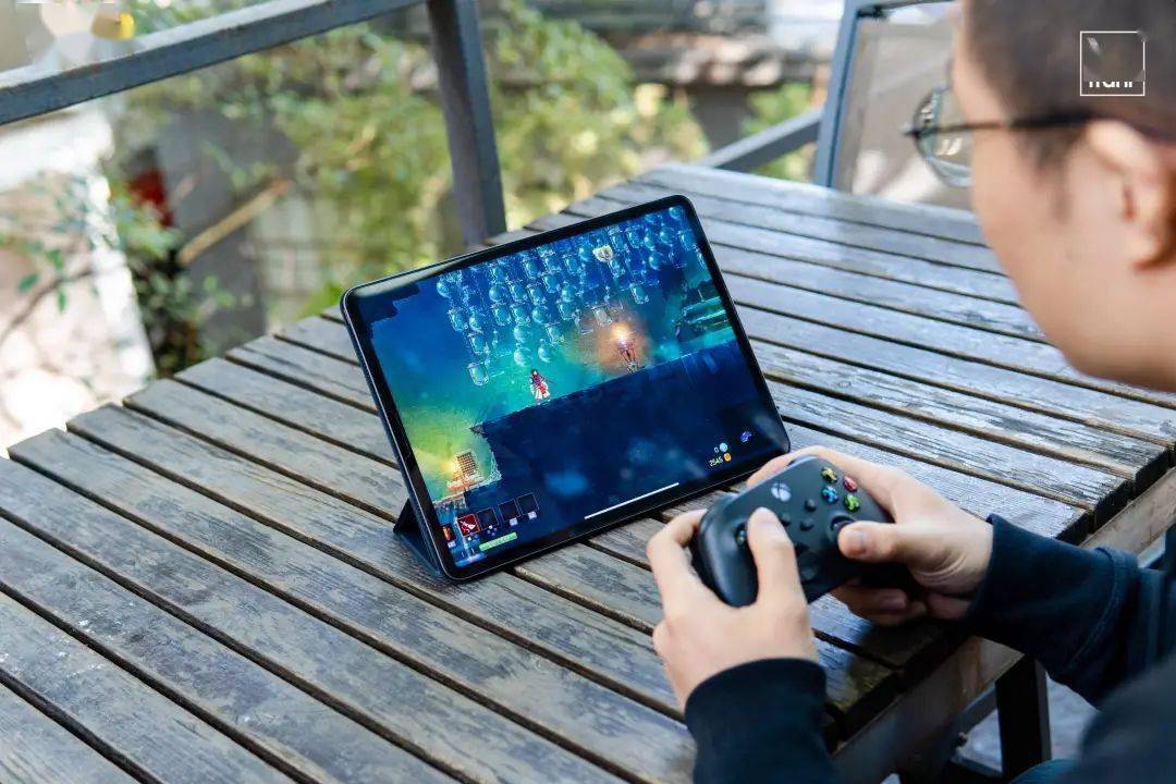 iPad + Xbox 手柄的全新体验！我用这 10 款游戏，找到了主机玩家的乐趣