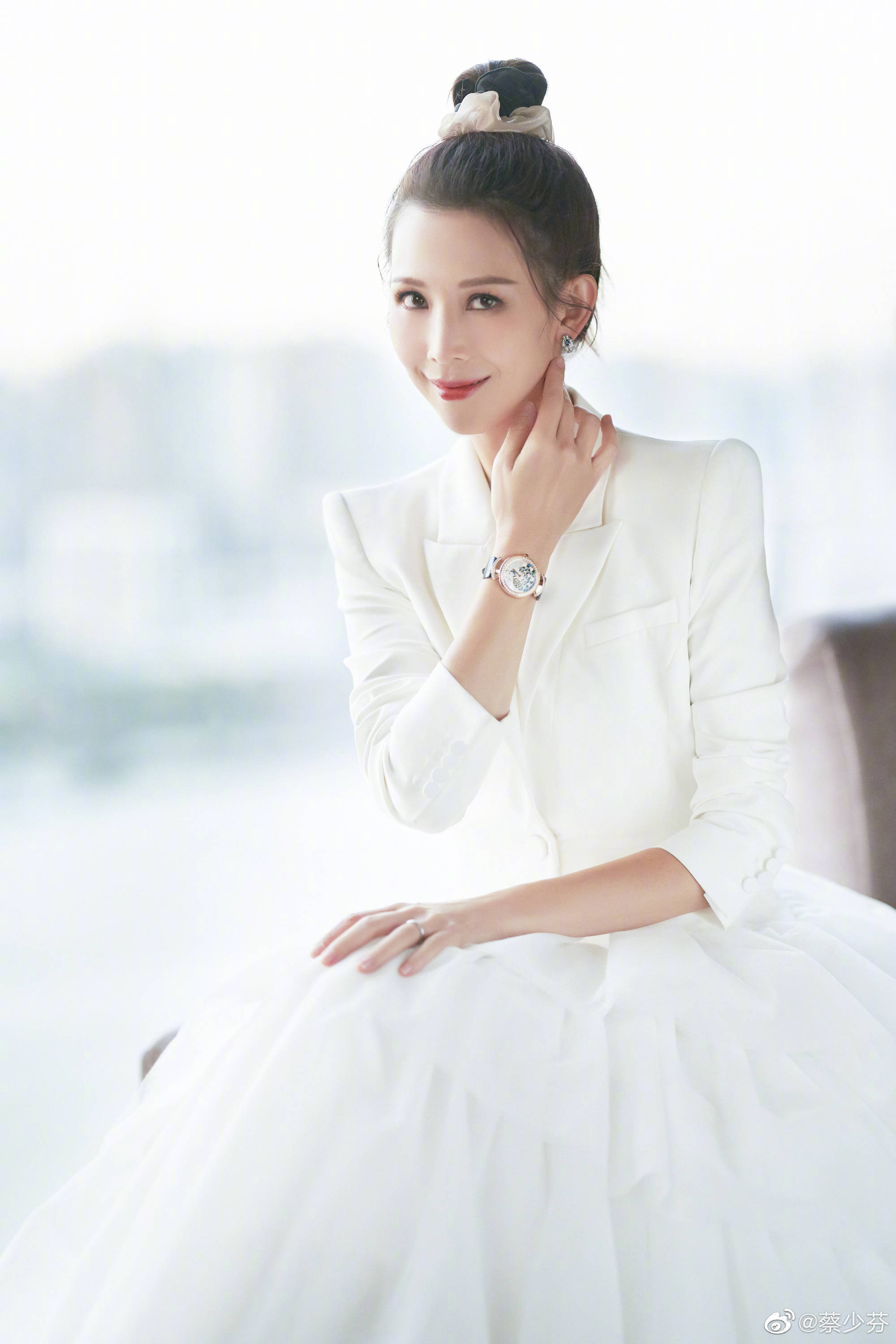 蔡少芬晒与孙俪合影梦回甄嬛传