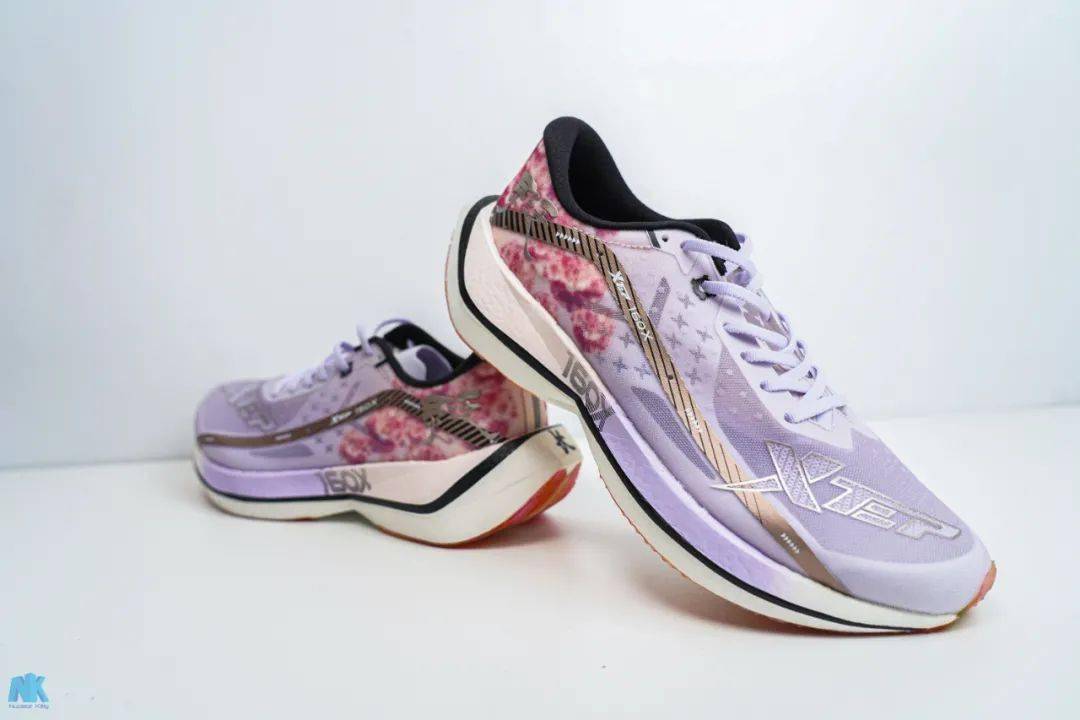 160x 2.0 城市限定款开箱!(内有福利)_特步