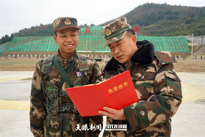 8febc1aeab424ed8a586043115d6322d.jpeg