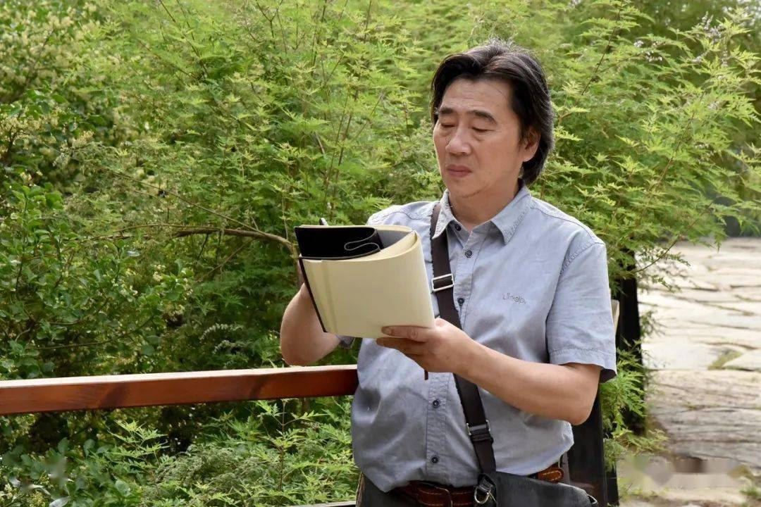 大家说 | 周石峰:即兴"游"于天地间_频道