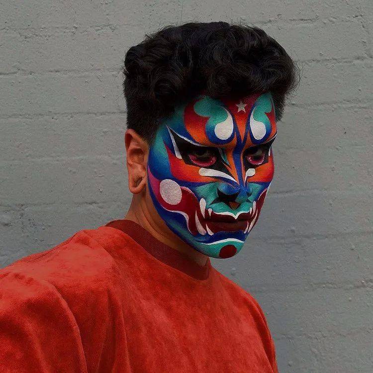 赏析|男美妆博主dippwadd的面具妆容_彩绘_水性_ljxiiorrl