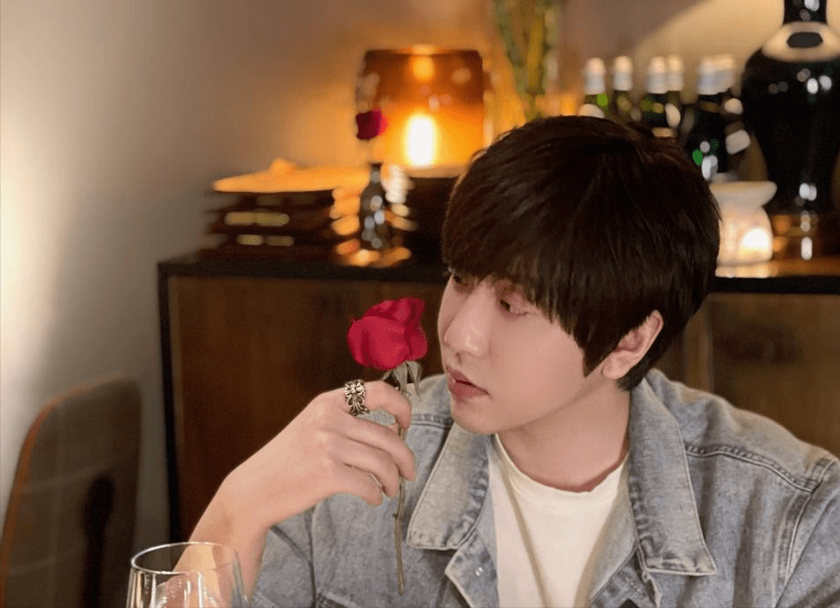 去最高档的餐厅,做最接地气的事,美食博主mr白冰的做法让人点赞_视频