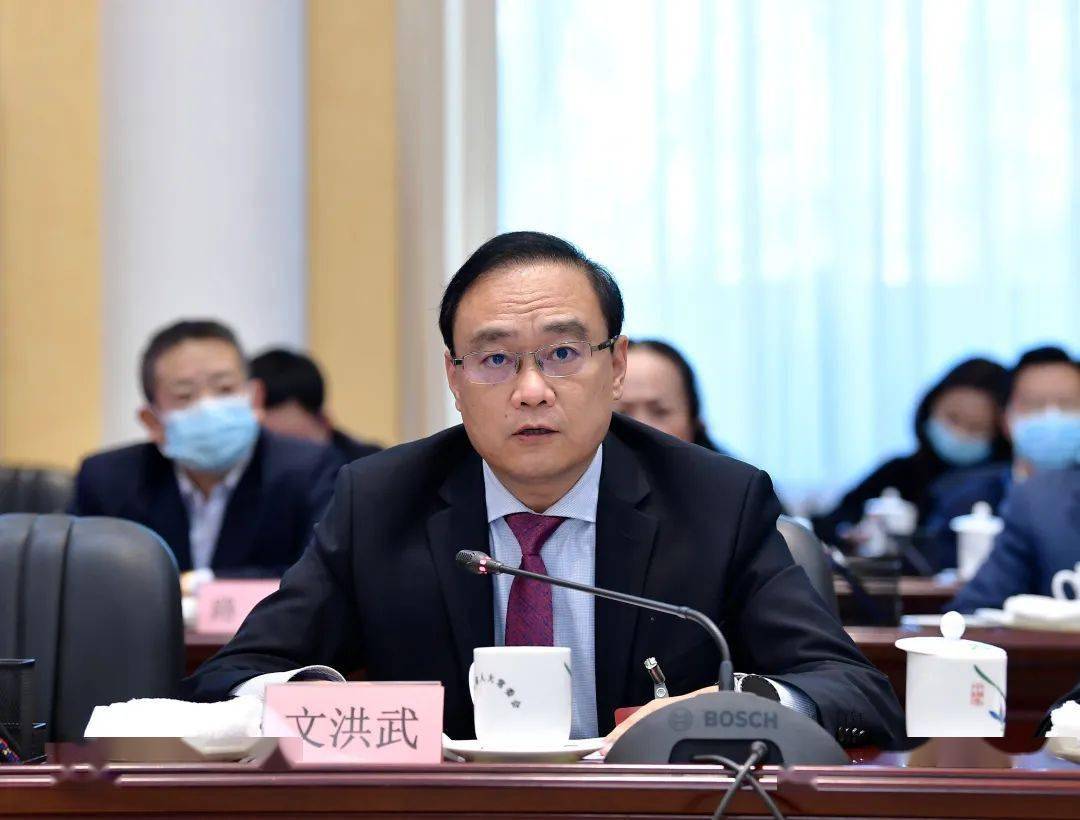 怎么答?省人大常委会专题询问民族区域自治"一法两规定"贯彻实施情况