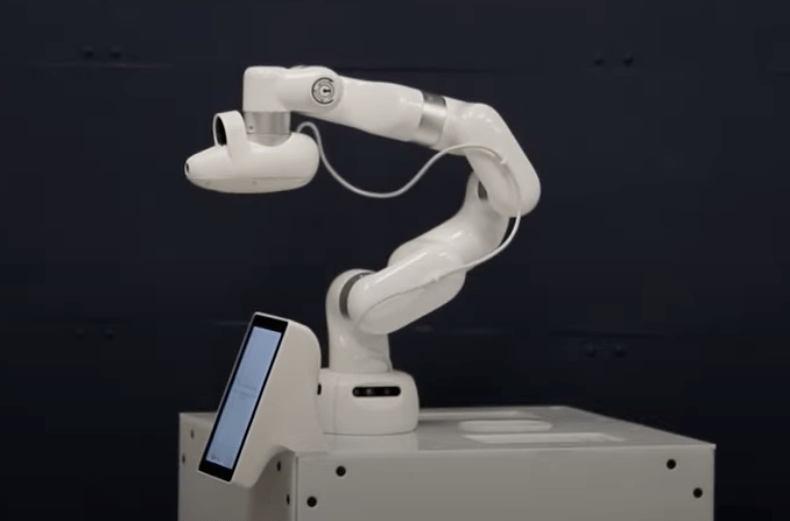 无痛,无针头也可打针!全球首款疫苗注射机器人cobi问世