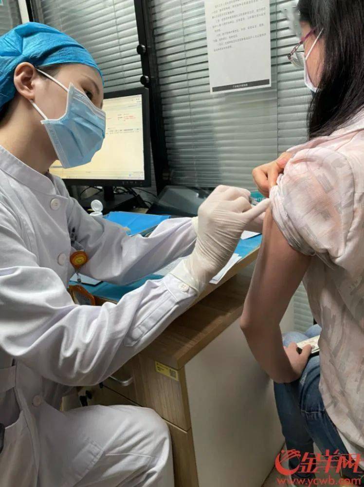 图二价,四价hpv疫苗在女孩9岁就可开打从二价和四价hpv疫苗说明书来看