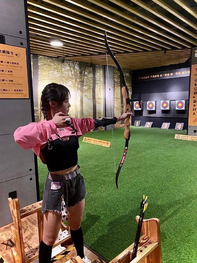 出圈|飒！“女侠”火出圈了！谢霆锋点赞：想请她拍电影