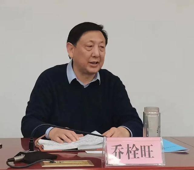 南阳市教育局召开局属义务教育学校课后服务工作经验交流会_杨赛依_乔