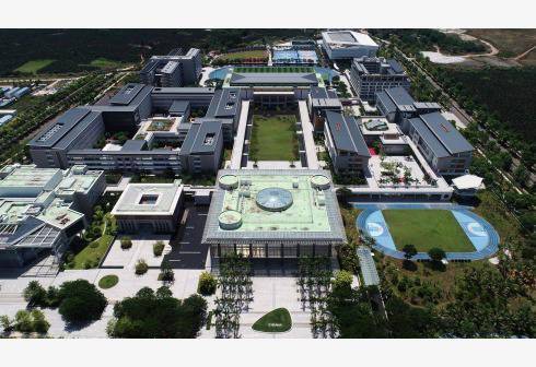 工信部答每经问：将建立面向高端装备、智能网联汽车等典型行业领域的“软件定义”解决方案