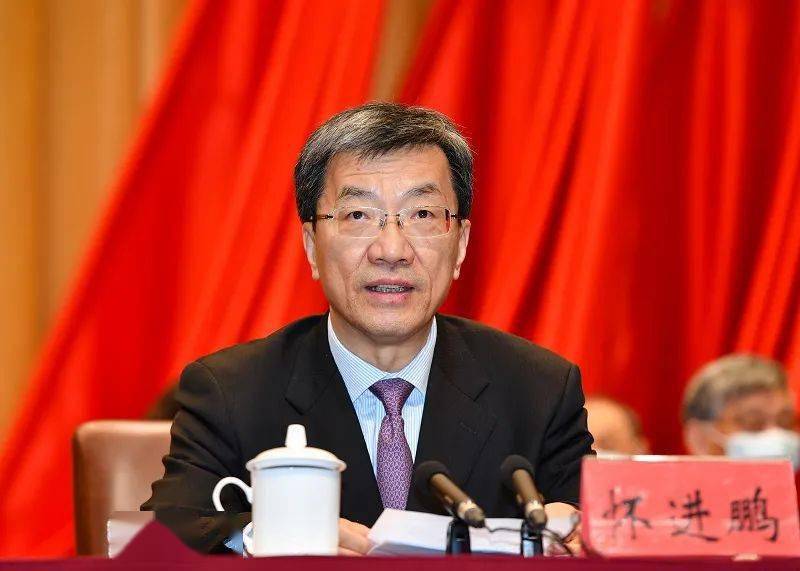 严父出孝子慈母多败儿新任教育部部长重磅发声拍手叫好