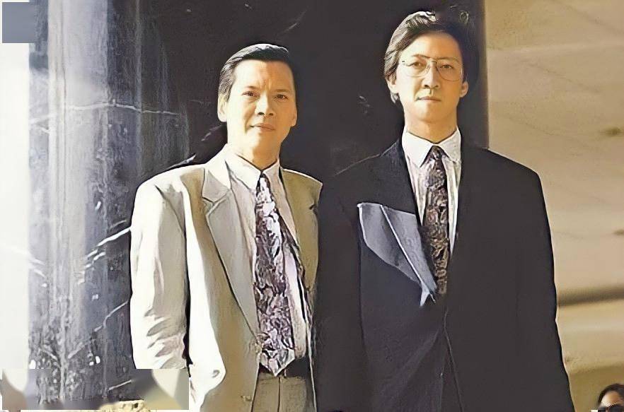 一代"女枭雄"陈岚的苦痛与深情_向华强_原生家庭_宝岛