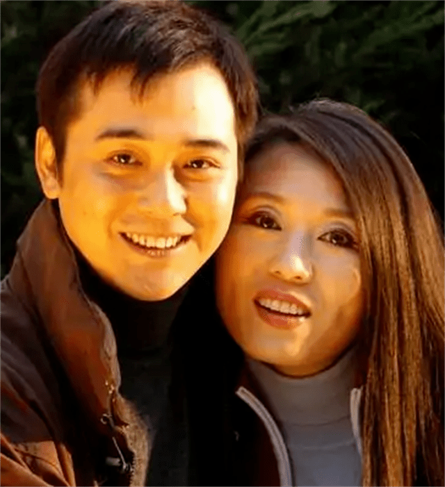 "黄梅戏金嗓子"吴琼的事业与婚姻