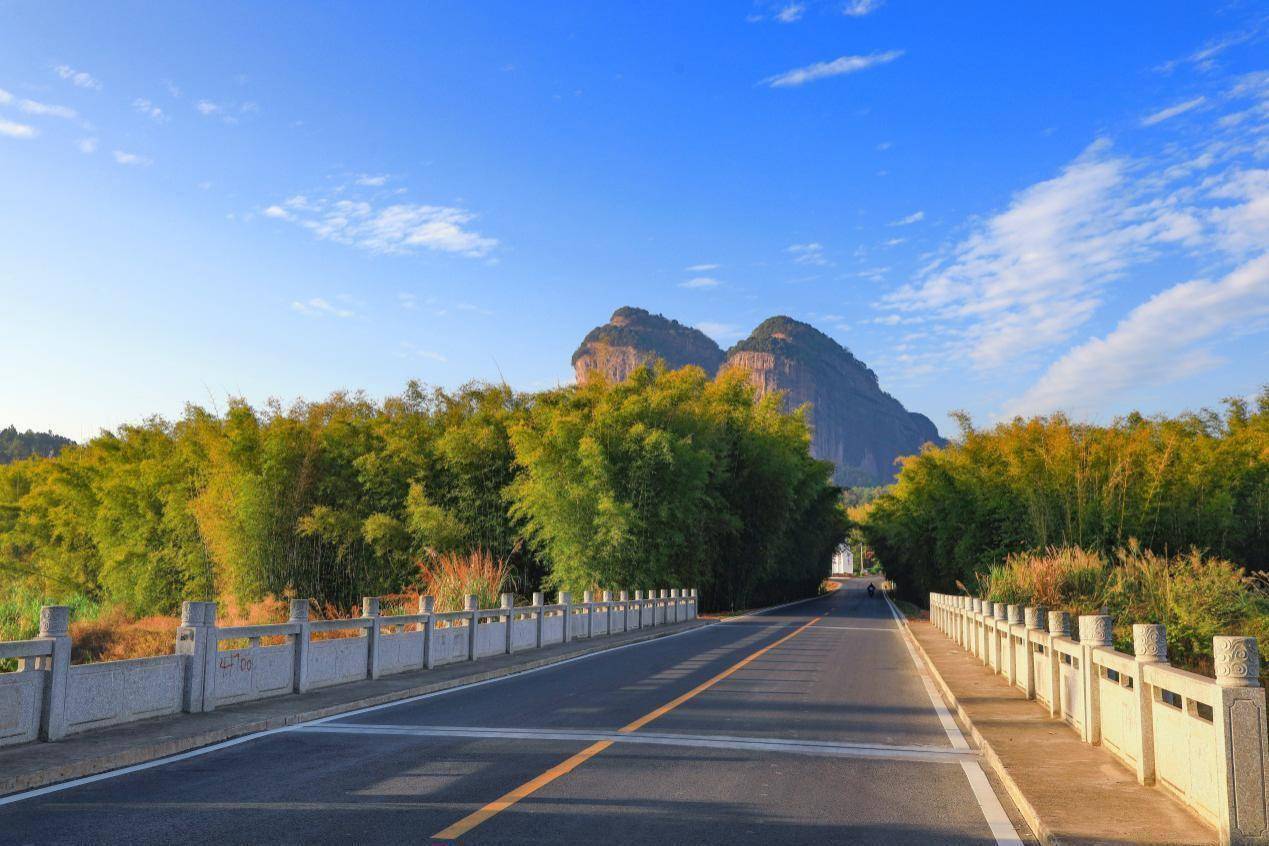 广东"十大最美普通国省干线公路""十大最美农村路"发布