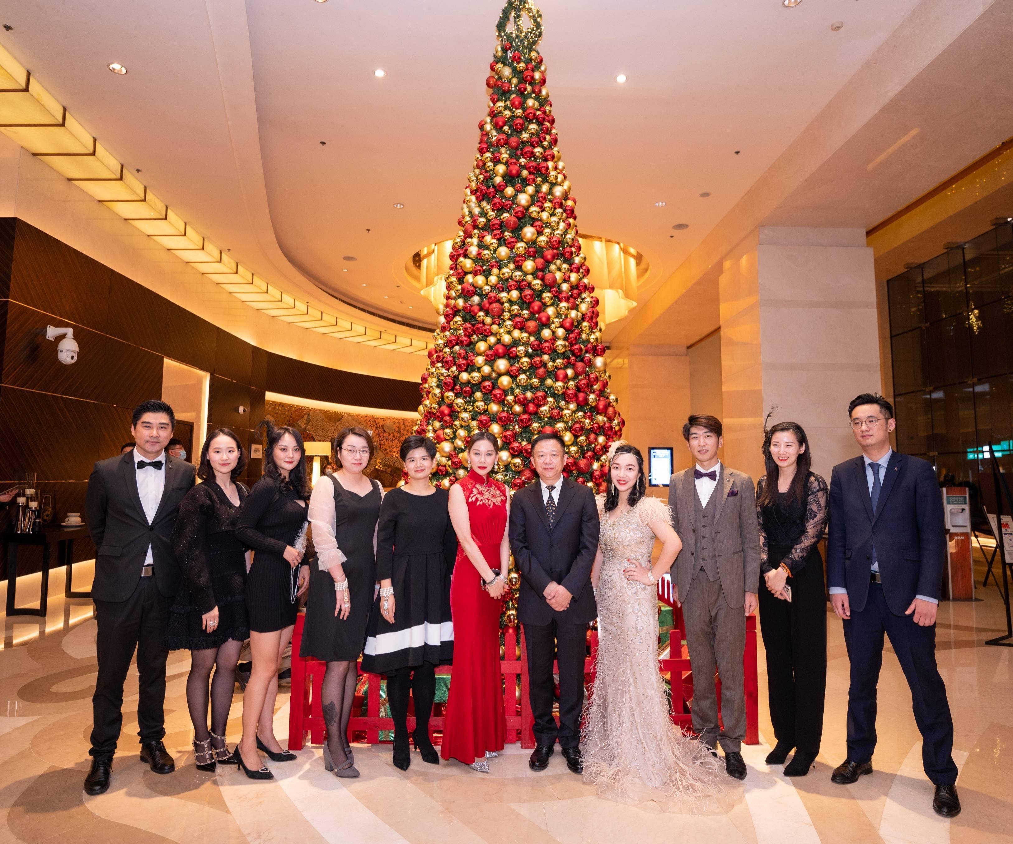2021上海明捷万丽酒店圣诞点灯仪式圆满成功