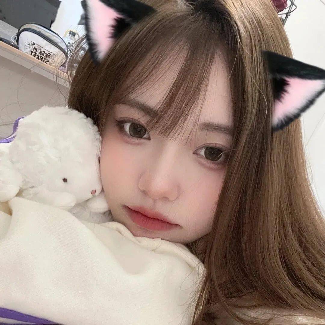 热门点赞10w的头像