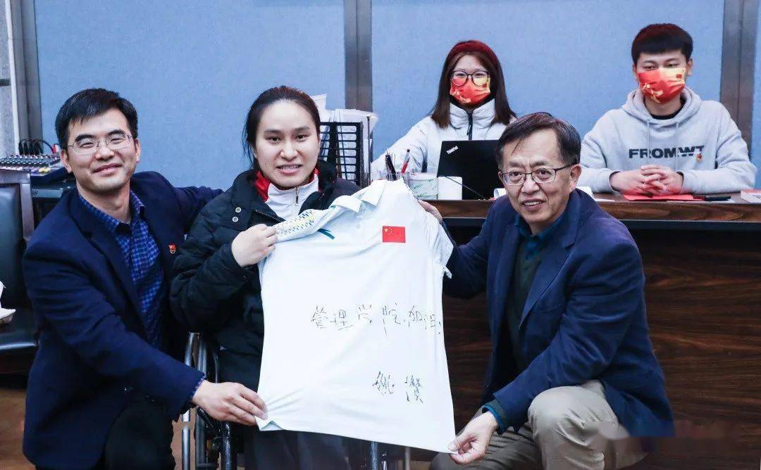 学院党委书记廖华跃表示