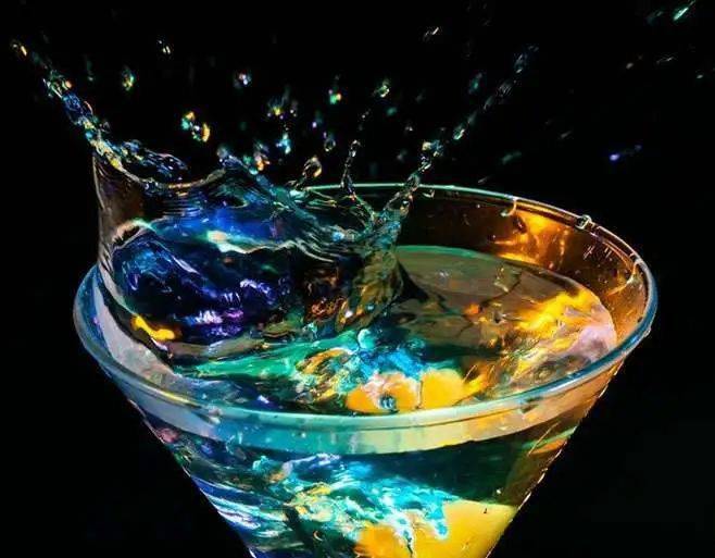 心理学效应鸡尾酒会效应