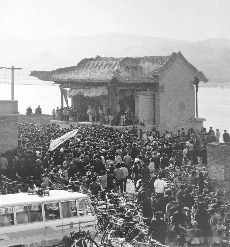 县城北城墙,北极阁,护城楼河曲县衙(今旧县)县城全貌彩色照片摄影