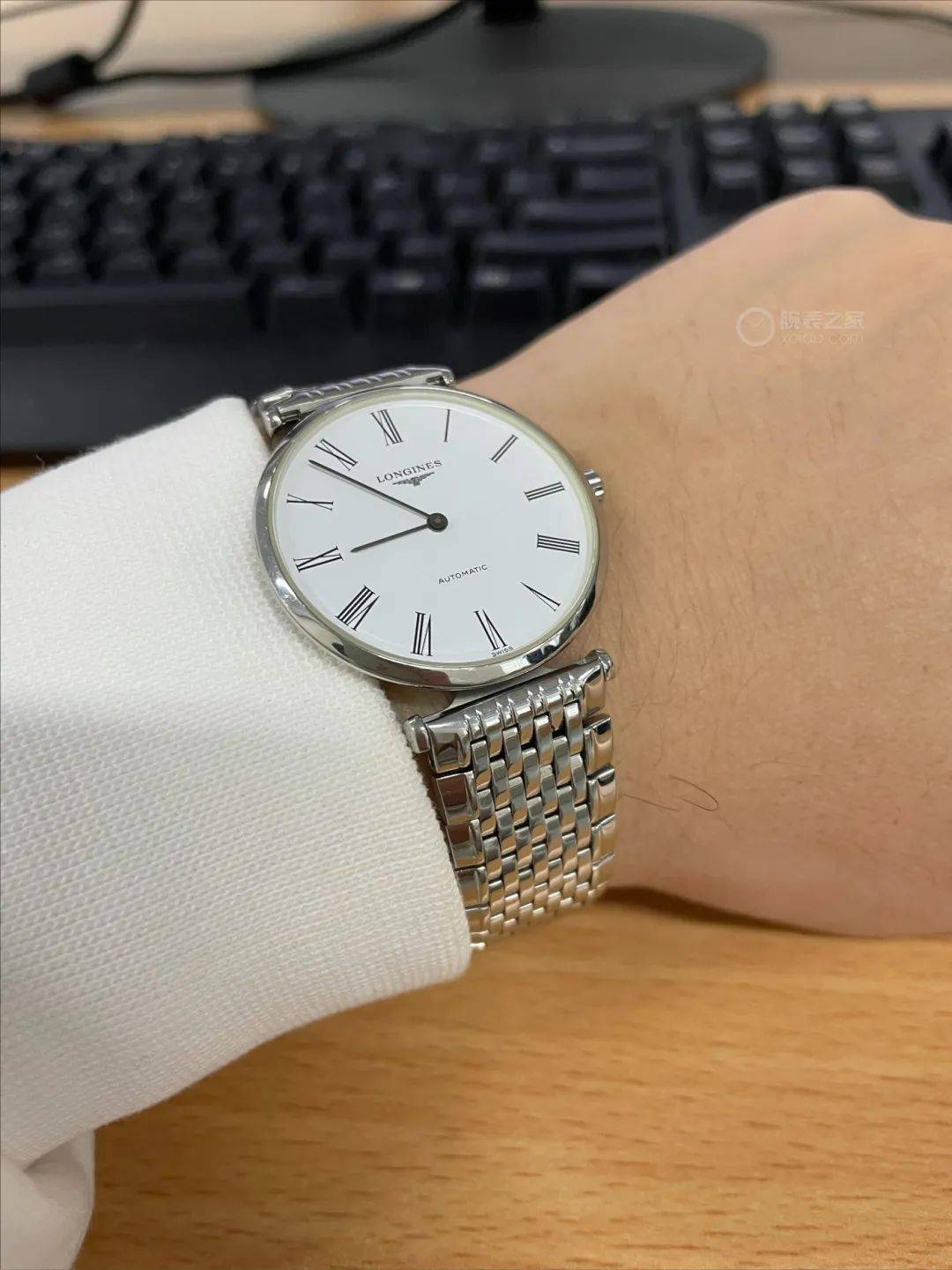 模板新欢不及旧爱，十年了，我依旧最爱戴这只表