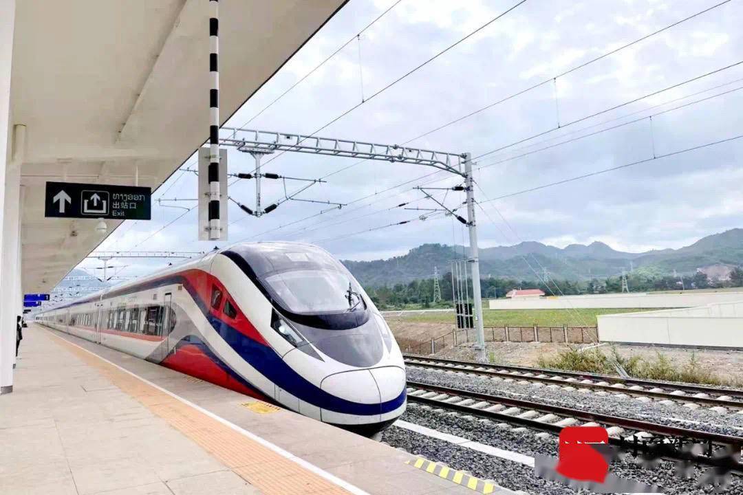 中老铁路正式通车全线布满 四川 烙印 老挝 施工 二院