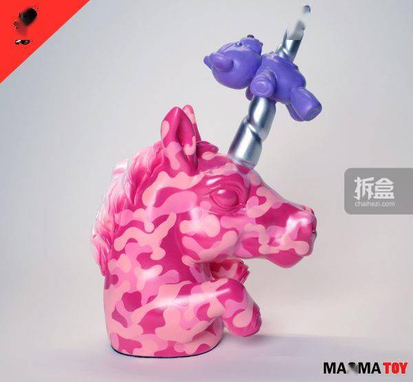 粉色熔岩玩具 MAGMA TOYS 数码迷彩独角兽 潮玩摆件