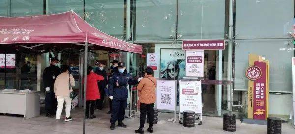 疫情|绿码、未出郑州、接种过疫苗，为什么还是不让进病房探视？“谢绝探视”到底有多重要！