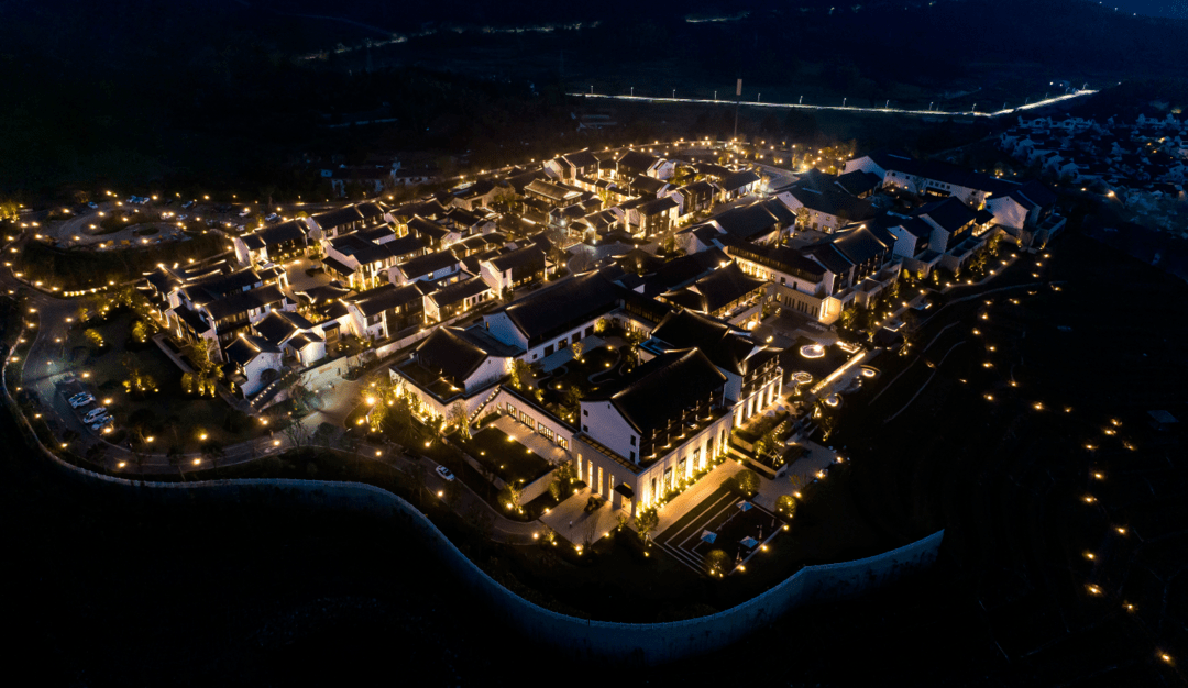 喜报星野集团天台山嘉助酒店荣获2021年度中国最佳酒店称号