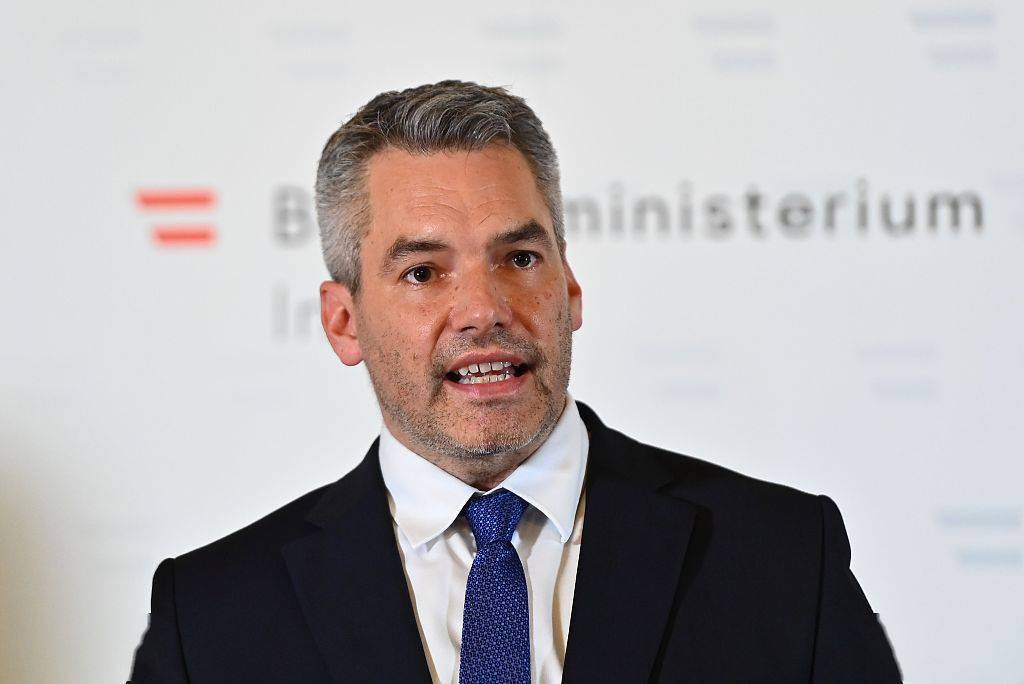 奥地利内政部长卡尔·内哈默将出任总理