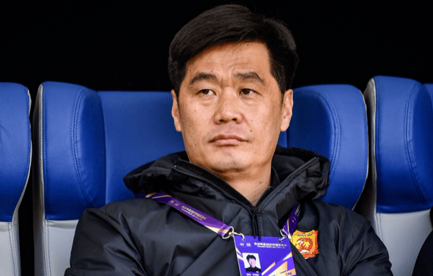 国足新帅,李铁5年合同更像白纸_李铁辞任 李霄鹏出任男足主帅_主教练