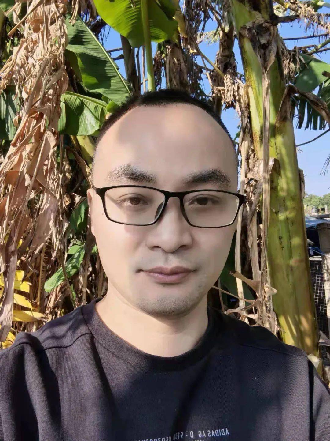 数学奥赛主教练 林进伟物理奥赛主教练 陈建鹏文字:连春蔚;图片:教务