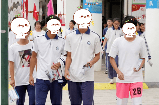 中学校服丑广东各地中学校服大赏这些学校的好看到爆