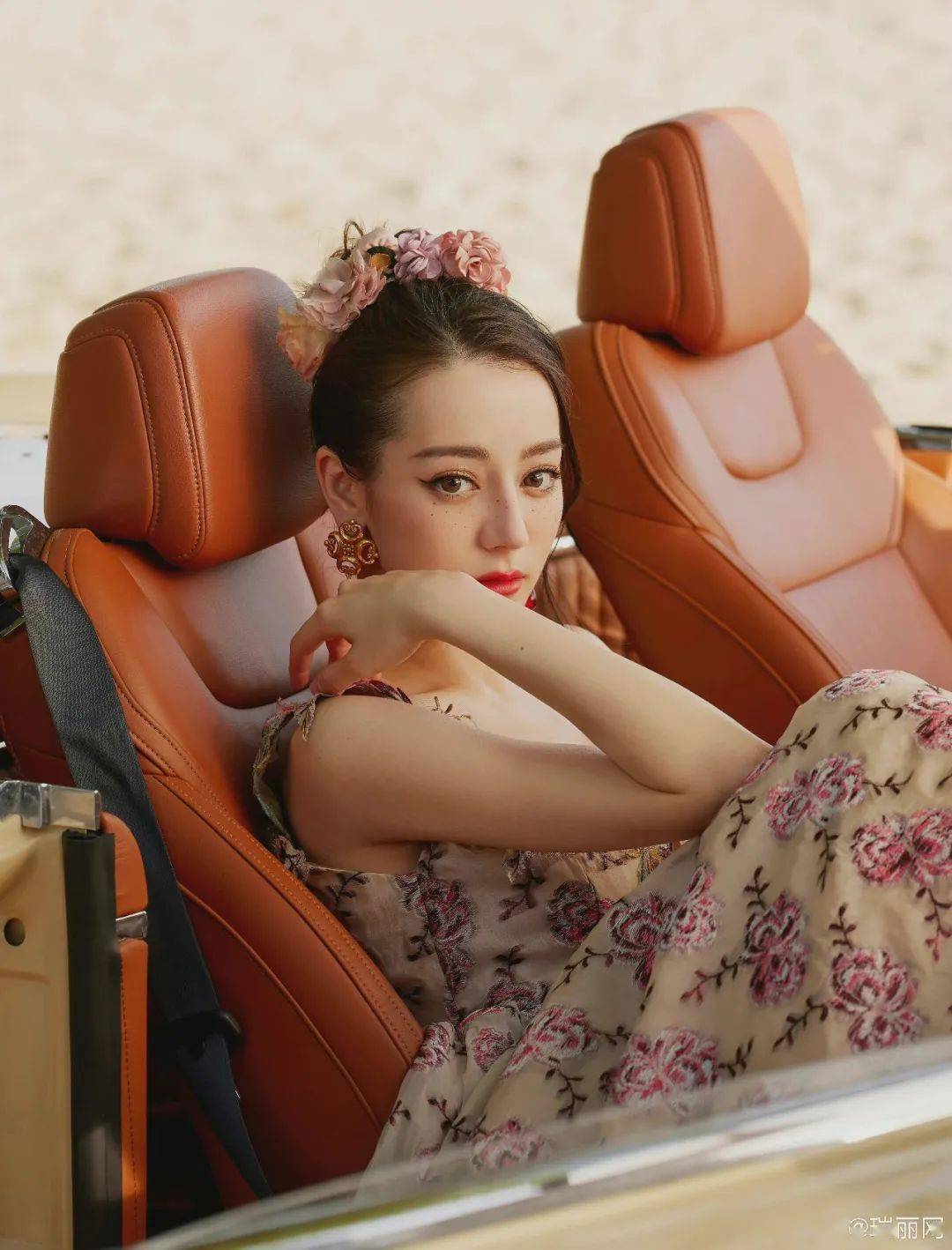 整体女明星们不费力就拥有的特别感，到底靠的是什么