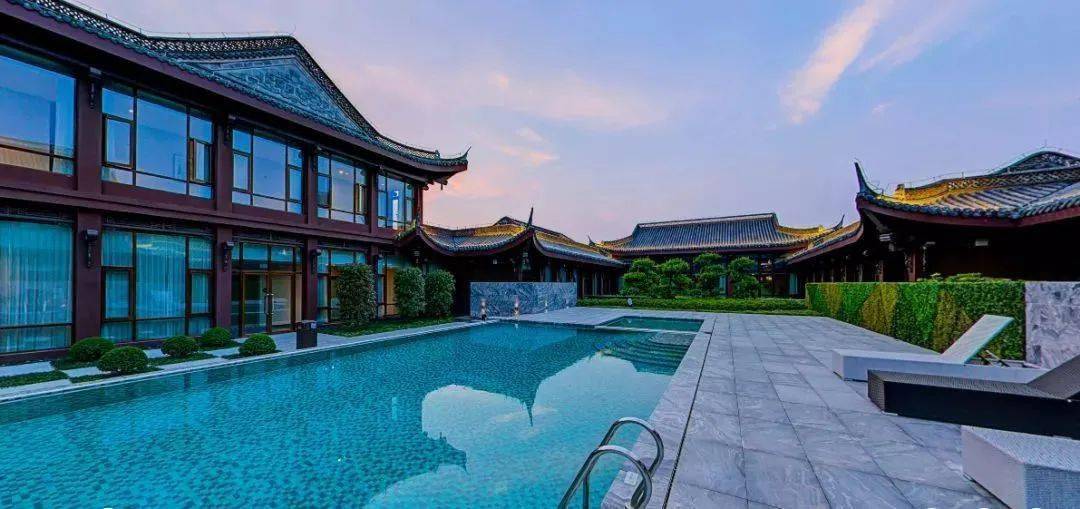 扬州隐居瘦西湖温泉度假酒店67畅泡天然温泉赏瘦西湖一线湖景