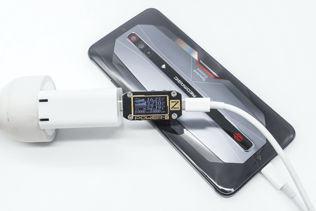 电压|Google谷歌65W PD快充谍照曝光，功率密度1.13W/cm3