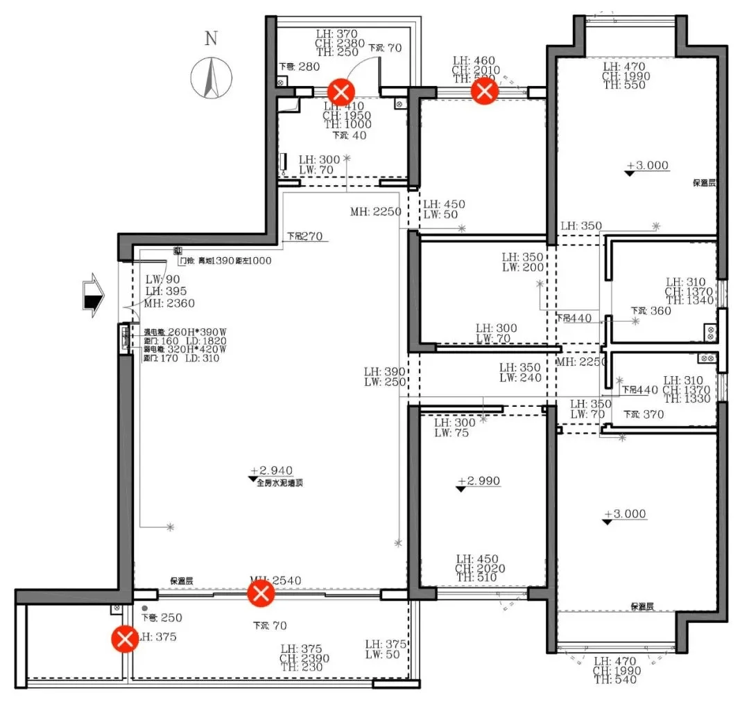 原始結構圖本身就很周正,南北通透的戶型滿足大家對板樓的期望,視野