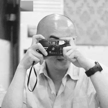 摄影师冯立与他关于人的即兴捕捉