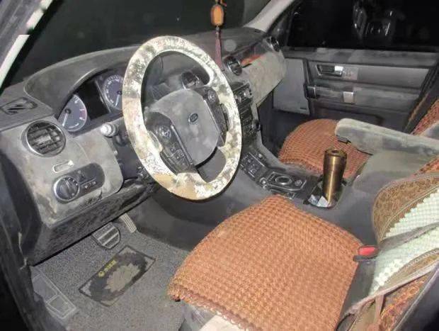 鲁qh2222丰田霸道任虹郡路虎任井民鲁qh888u别克任海昌拍卖