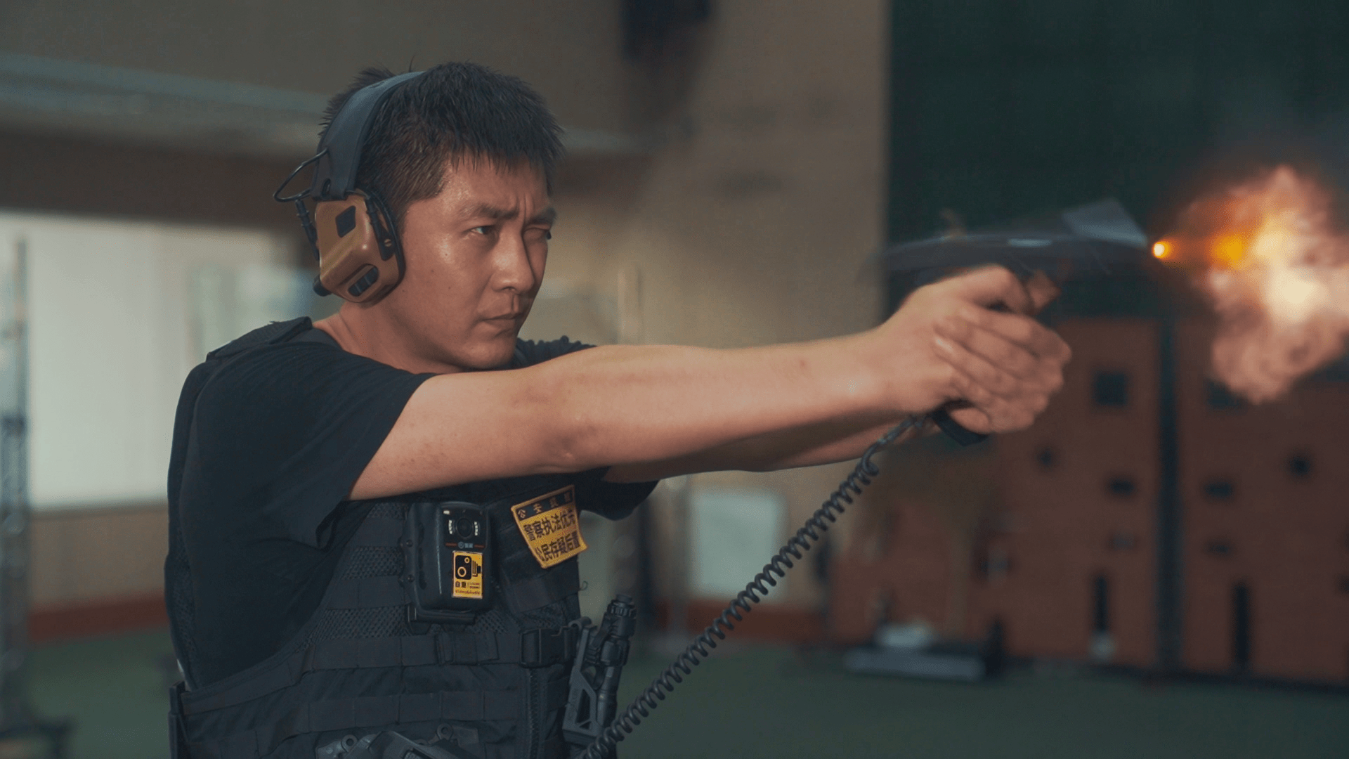 最皮政务号四平警事小城里的三张面孔和警号301137