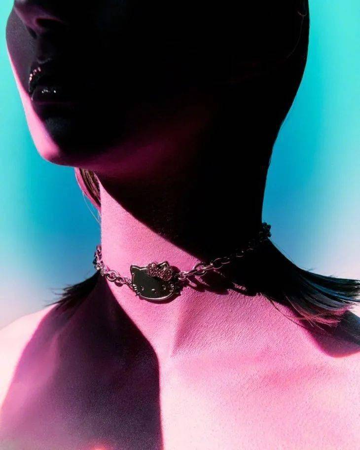 售价让你们卷，把“联名款卷王”招来了