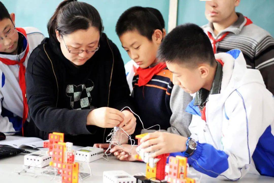 占全国|中国故事丨刘本部：我愿做那把醇厚深沉的低音提琴