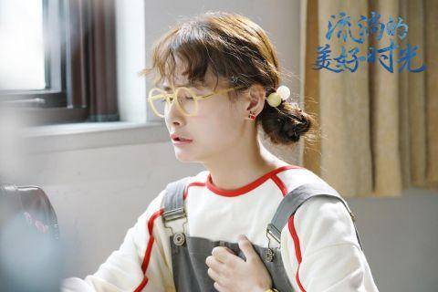 柴碧云流淌的美好时光将收官花式羊毛卷发型获赞