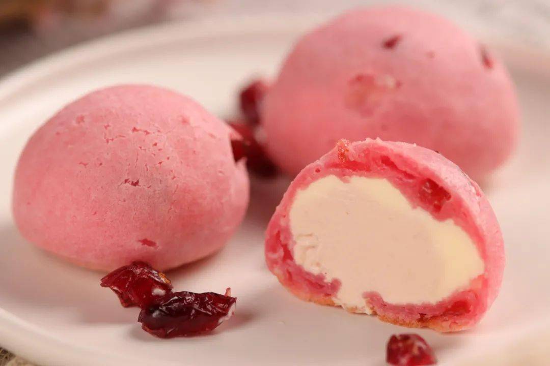 又要出圈了与冬季超搭的草莓星空麻薯来啦