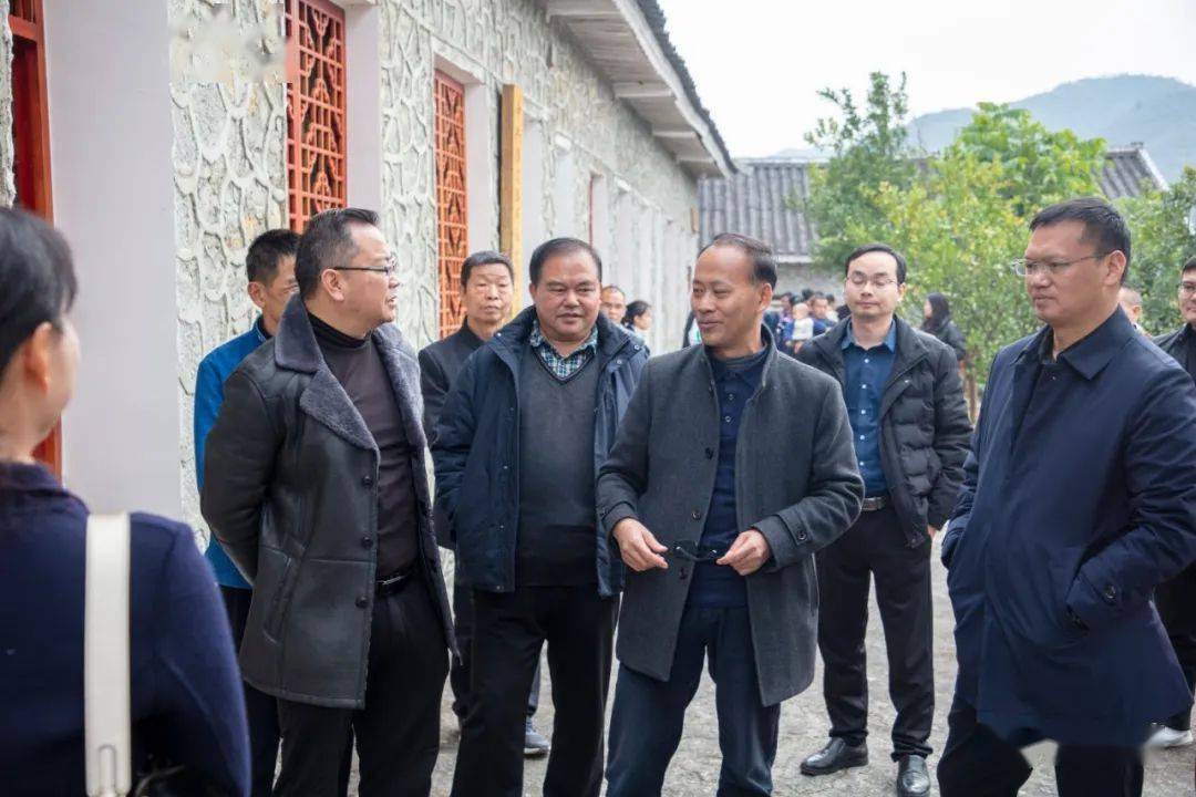 平塘县政府主要领导图图片