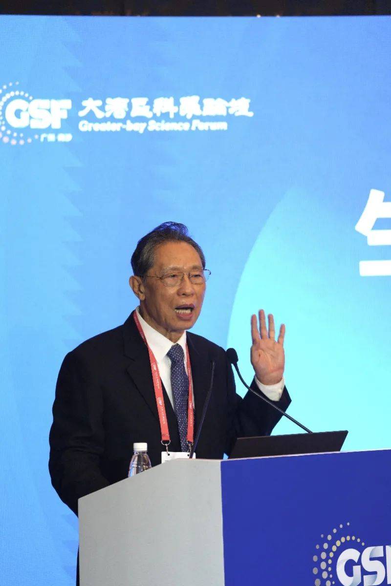 钟南山最新预判