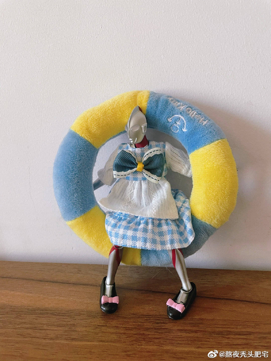 奥特曼和他的公主裙